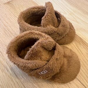 UGG Tan Fuzzy Infant Booties